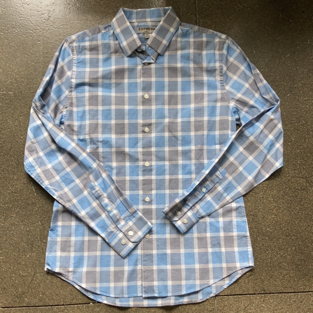 Express Fitted Button Down Shirt